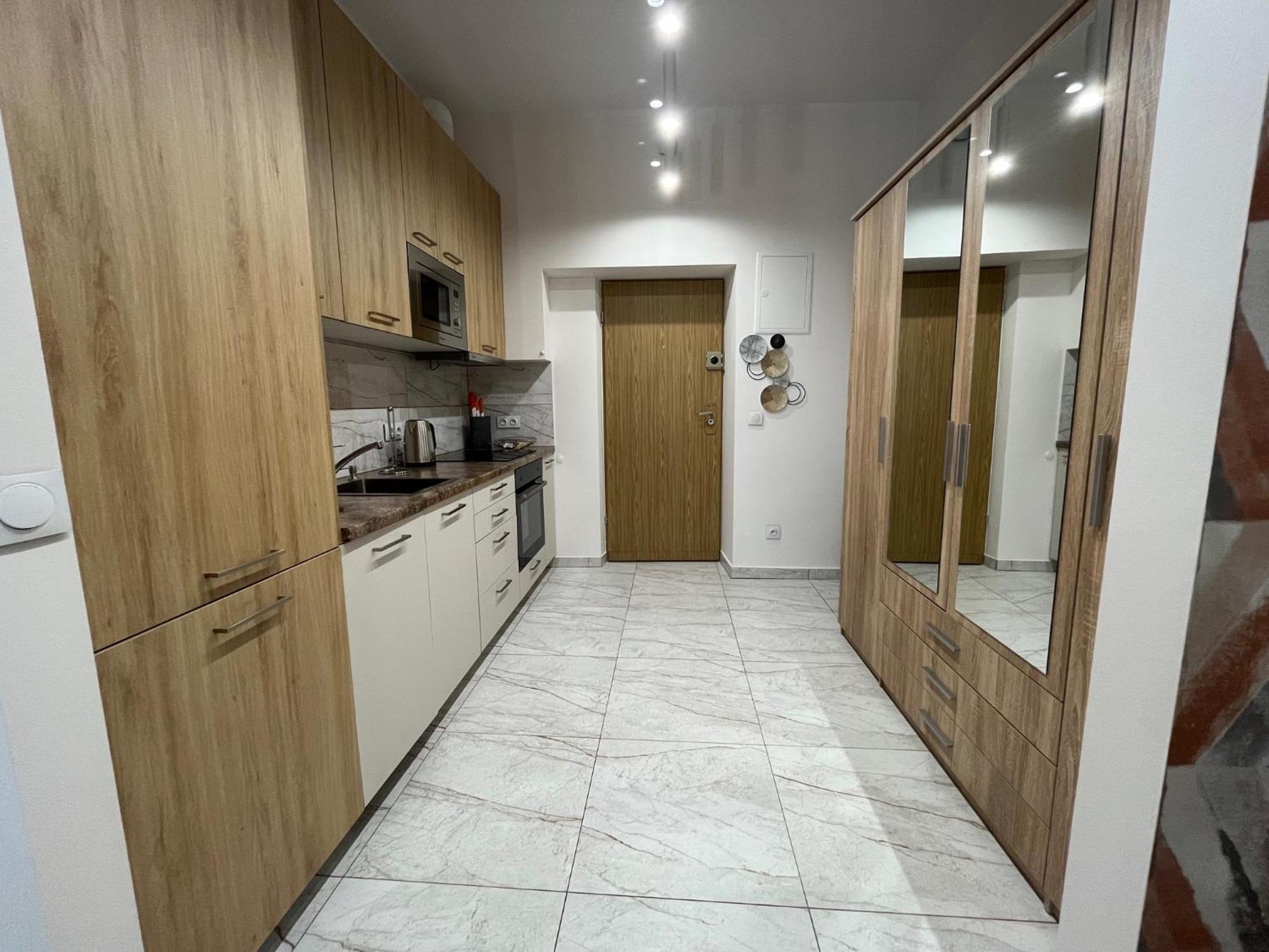 St. Cross Apartment كراكوفيا المظهر الخارجي الصورة