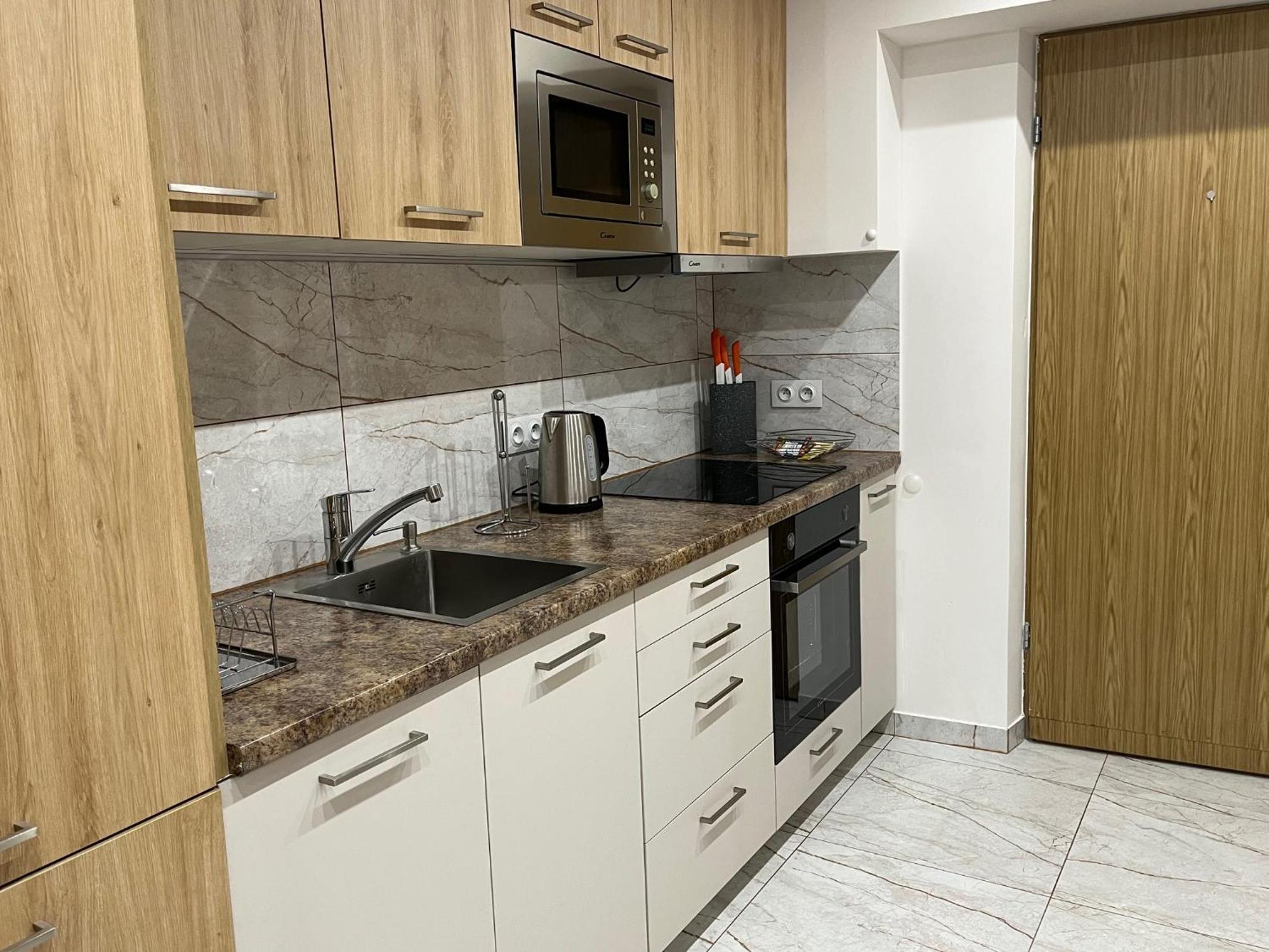 St. Cross Apartment كراكوفيا المظهر الخارجي الصورة