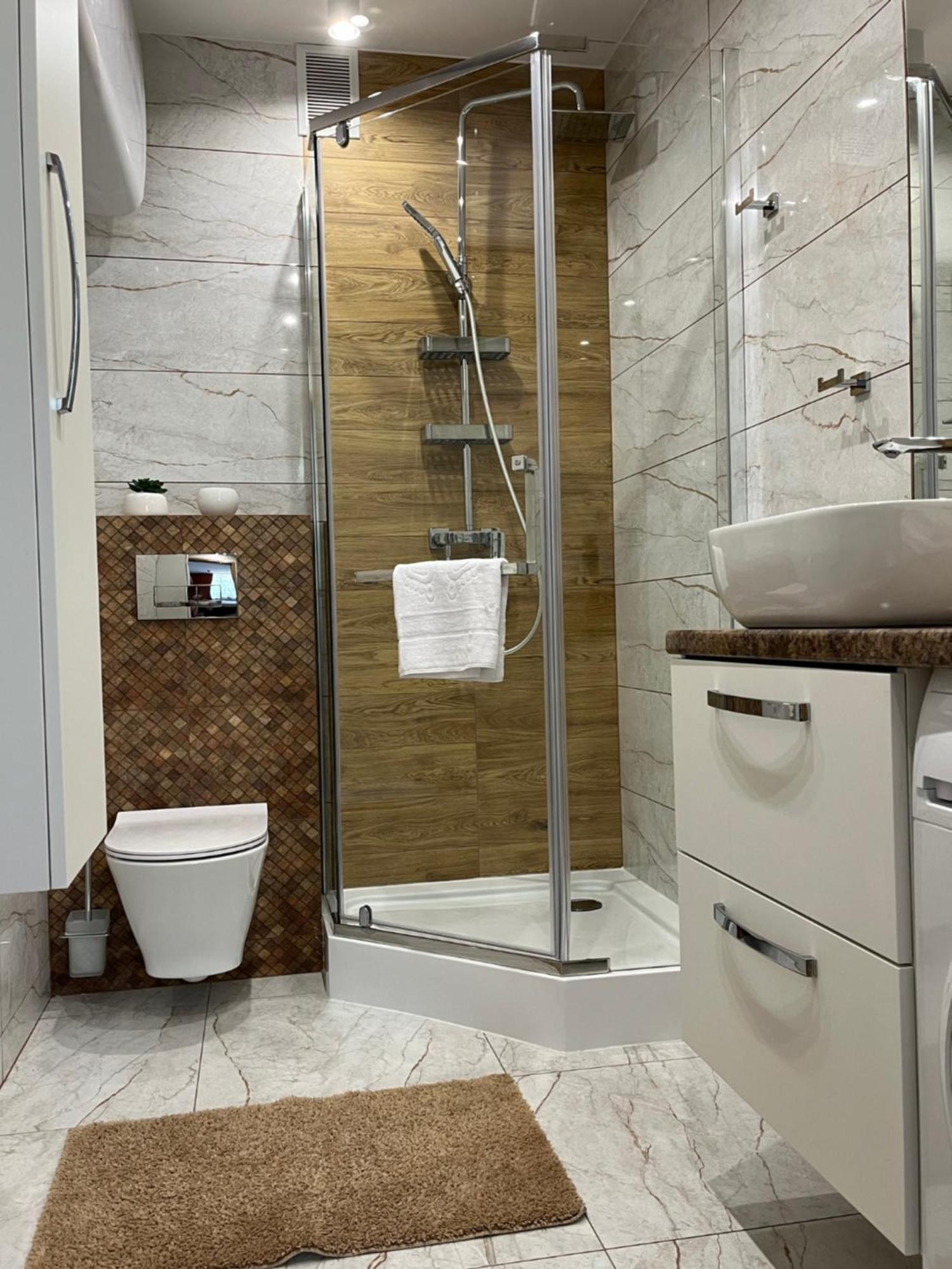 St. Cross Apartment كراكوفيا المظهر الخارجي الصورة