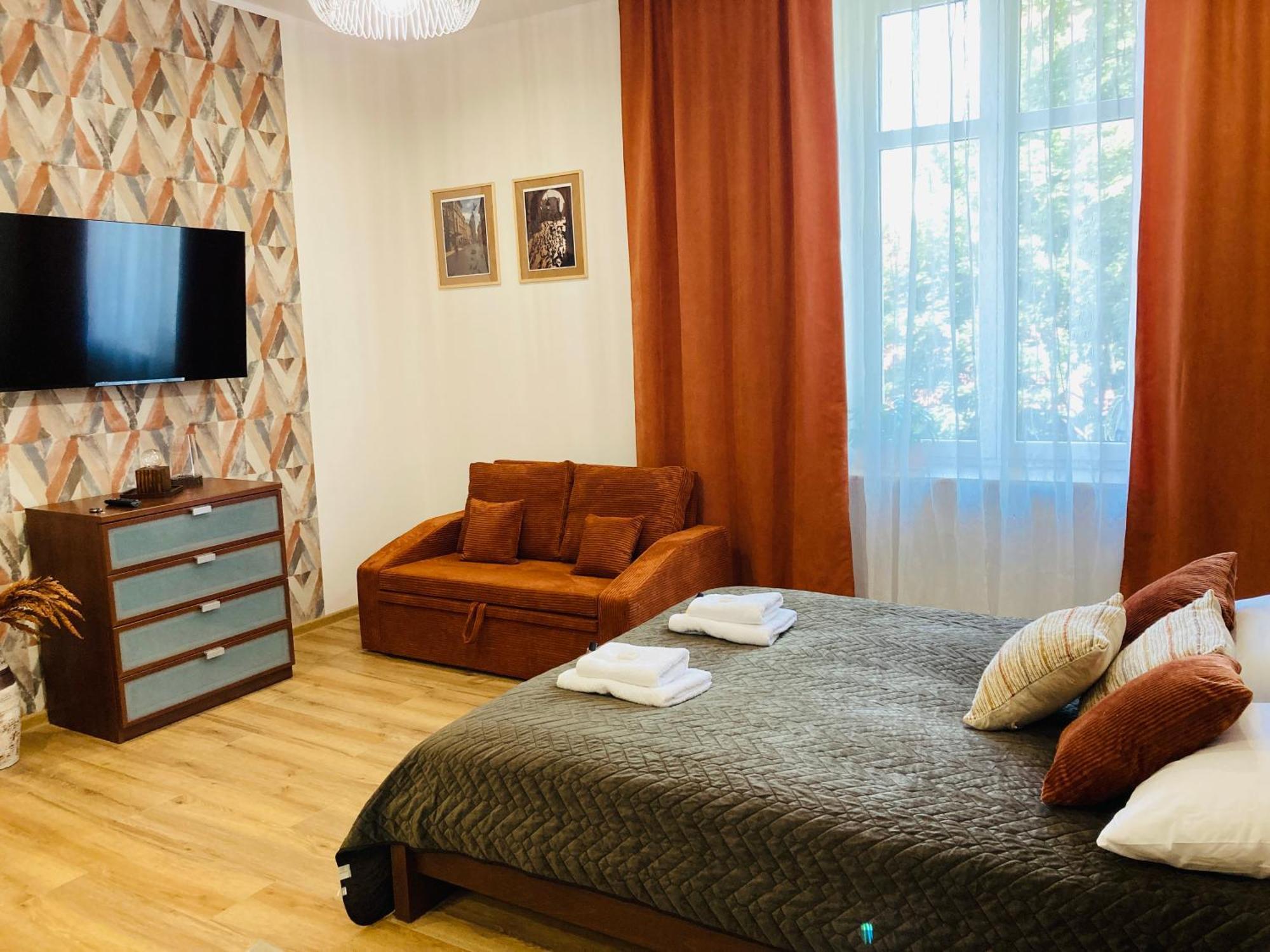 St. Cross Apartment كراكوفيا المظهر الخارجي الصورة